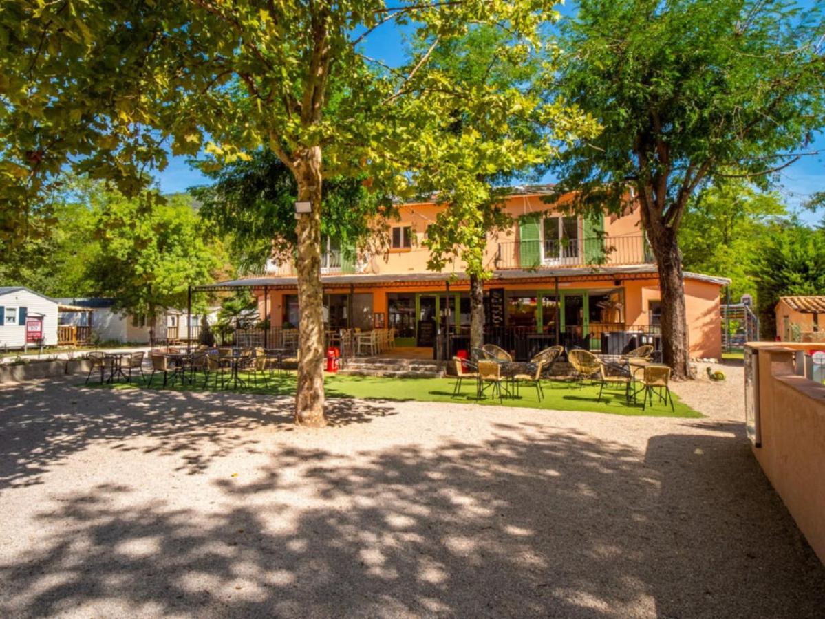 Camping Hotel Les Rives Du Loup ตูร์เรสส์-ซัวร์-ลูป ภายนอก รูปภาพ
