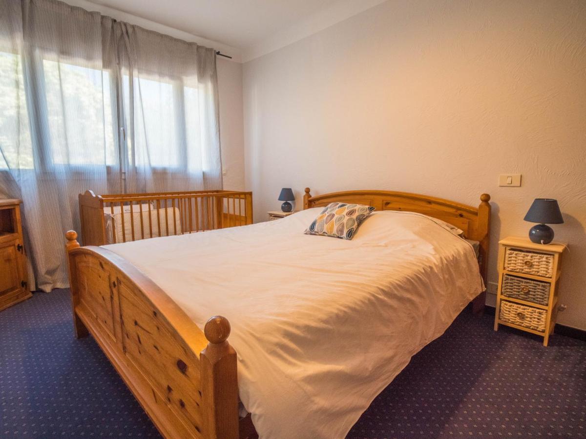 Camping Hotel Les Rives Du Loup ตูร์เรสส์-ซัวร์-ลูป ภายนอก รูปภาพ