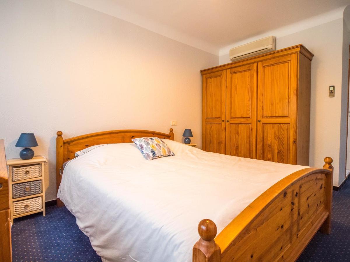 Camping Hotel Les Rives Du Loup ตูร์เรสส์-ซัวร์-ลูป ภายนอก รูปภาพ